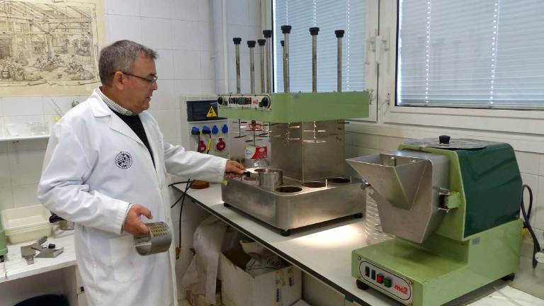 Ecuaciones matemáticas para predecir la calidad del aceite Ecuaciones matemáticas para predecir la calidad del aceite