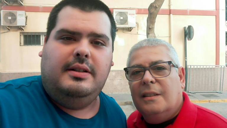 Esperanza bajo el mismo techo Esperanza bajo el mismo techo