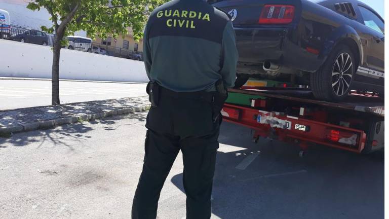 La Guardia Civil detiene a dos jóvenes por estafa