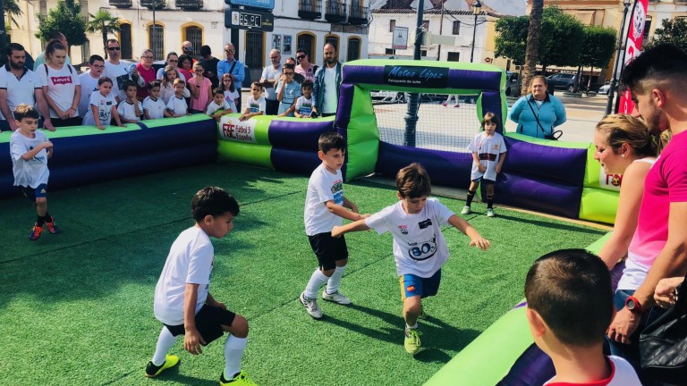 Casi un centenar de niños participan en el segundo Torneo Infantil A3 España