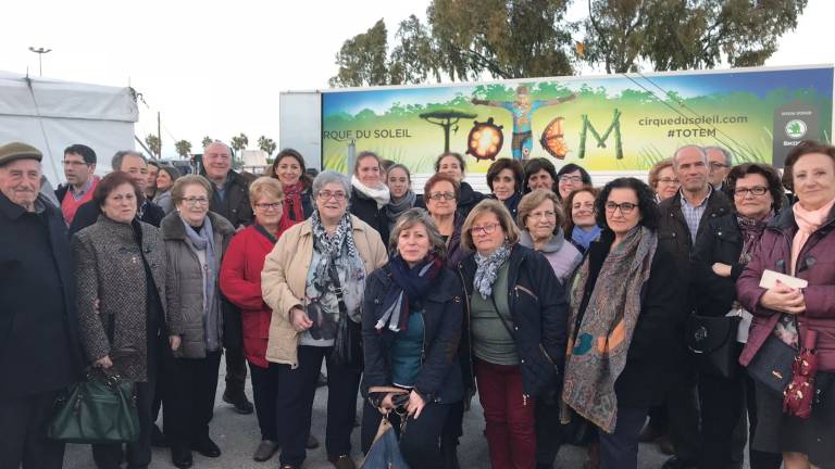 “Alfa y Omega” visita Sevilla y el Circo del Sol “Alfa y Omega” visita Sevilla y el Circo del Sol