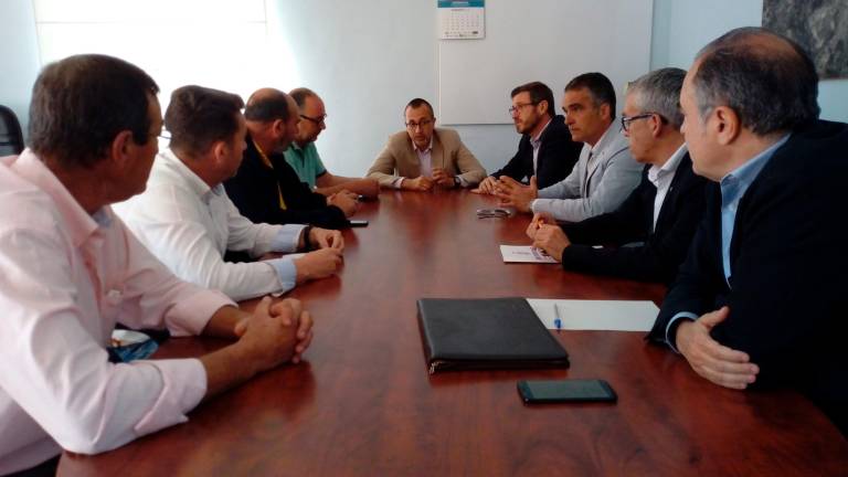 La protesta del Puente de la Sierra se suspende si hoy vuelve el agua