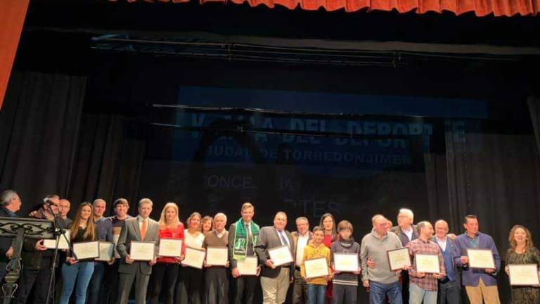 Torredonjimeno rinde homenaje a sus deportistas Torredonjimeno rinde homenaje a sus deportistas