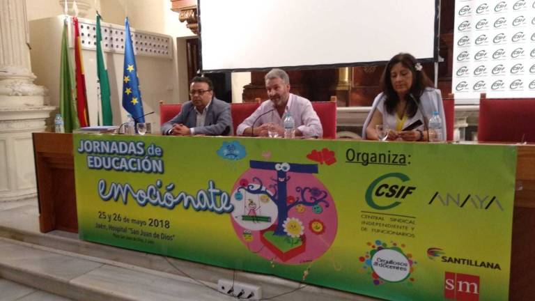 Los docentes aprenden sobre las emociones en una jornada de CSIF Los docentes aprenden sobre las emociones en una jornada de CSIF