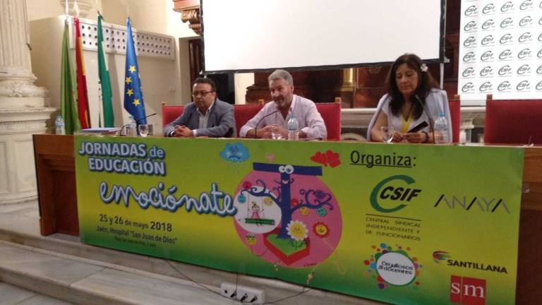 Los docentes aprenden sobre las emociones en una jornada de CSIF