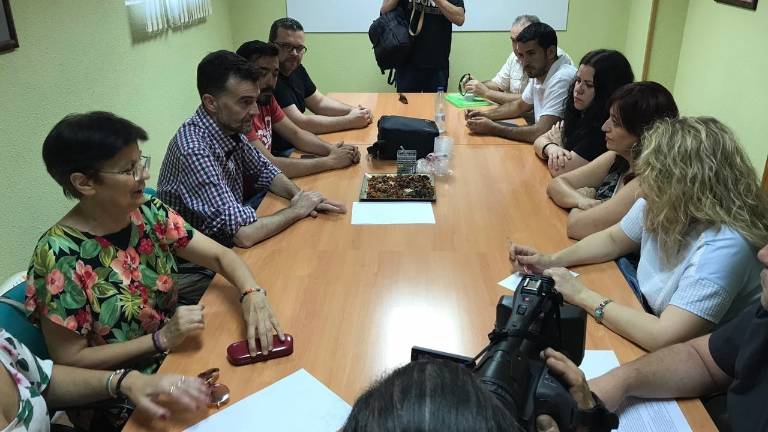 Maíllo aborda con la Marea del Cucharón el “cierre” de la cocina de El Neveral Maíllo aborda con la Marea del Cucharón el “cierre” de la cocina de El Neveral