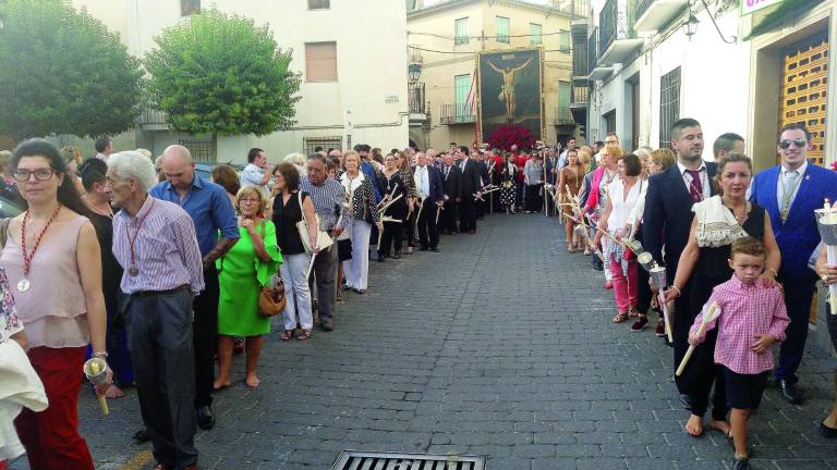 Devoción y fervor en torno al Cristo del Consuelo Devoción y fervor en torno al Cristo del Consuelo