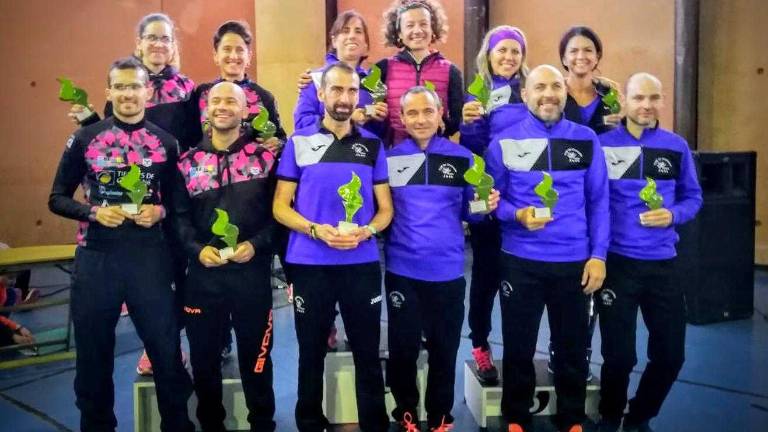 El Cronos y el Entrena Trijuansa, triunfadores de la prueba Ekiden El Cronos y el Entrena Trijuansa, triunfadores de la prueba Ekiden