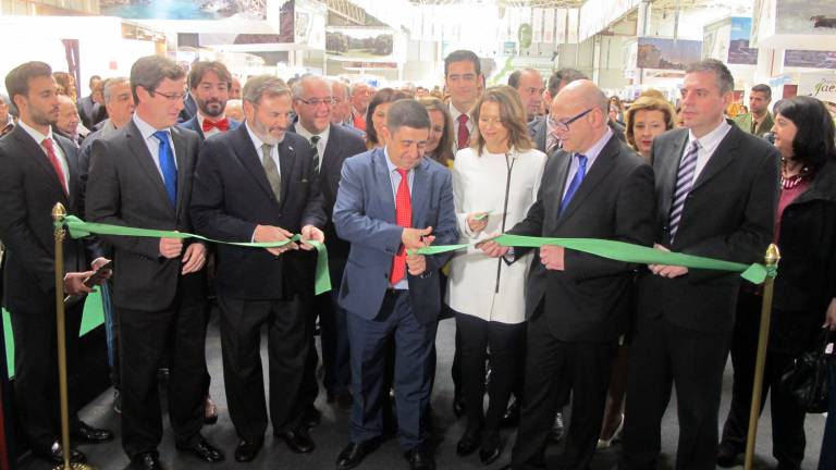 Todo el esplendor de la provincia en la Feria de los Pueblos