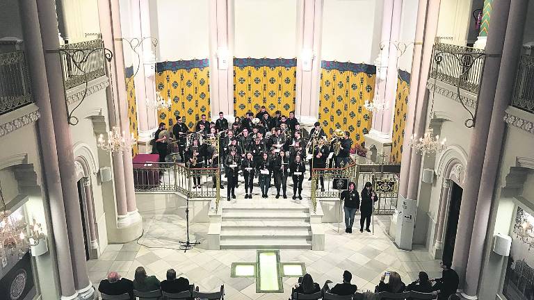 Cuarenta años de la banda de cabecera del Descendimiento Cuarenta años de la banda de cabecera del Descendimiento