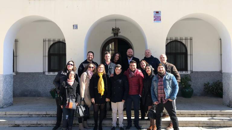 Quedada de viejos alumnos Quedada de viejos alumnos