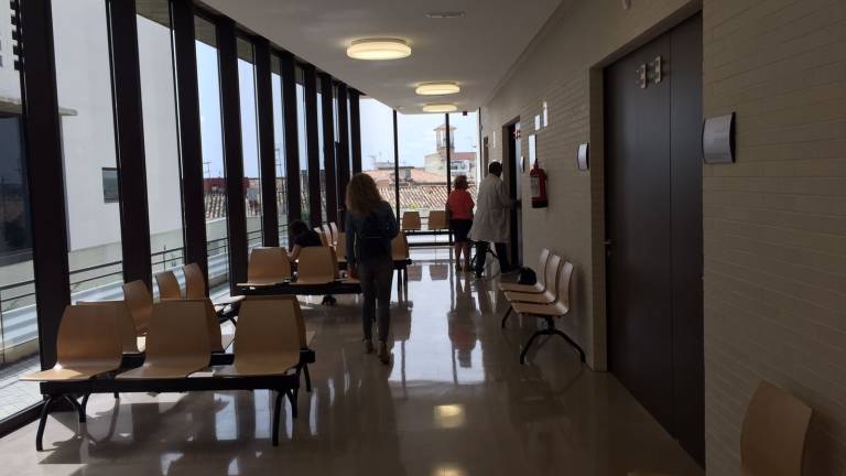 El nuevo centro de salud de Bailén abre sus puertas El nuevo centro de salud de Bailén abre sus puertas