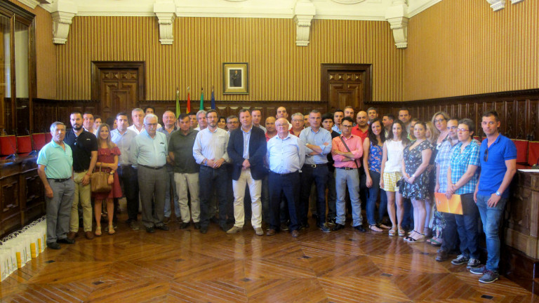 Empresarios de la iniciativa Degusta Jaén conocen la Diputación Provincial