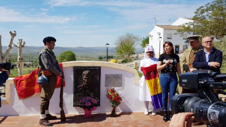 Homenaje a John Cornford Homenaje a John Cornford