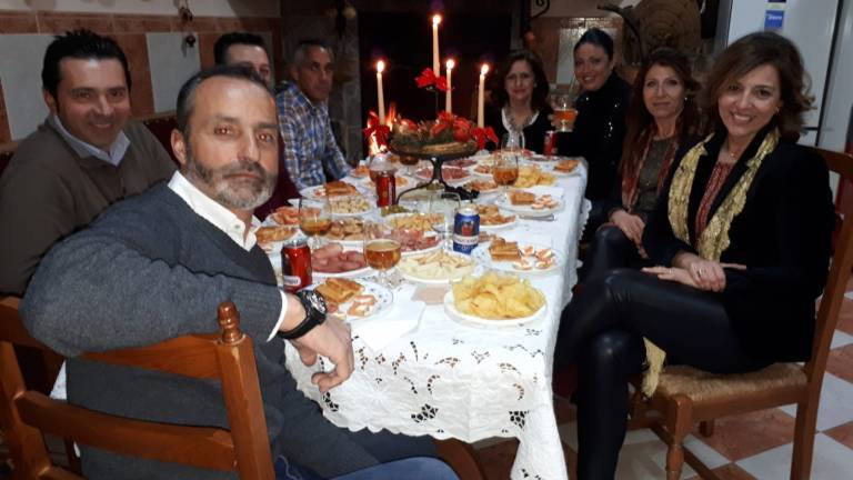 La familia Molina Liébana, junta La familia Molina Liébana, junta