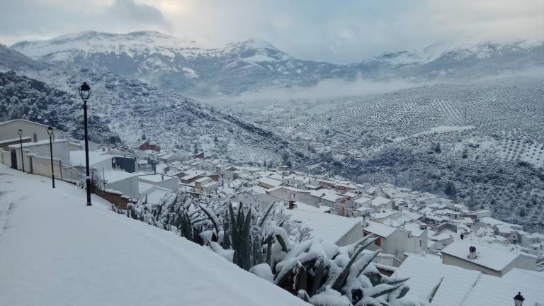 Todas las imágenes de la nieve en Jaén Todas las imágenes de la nieve en Jaén