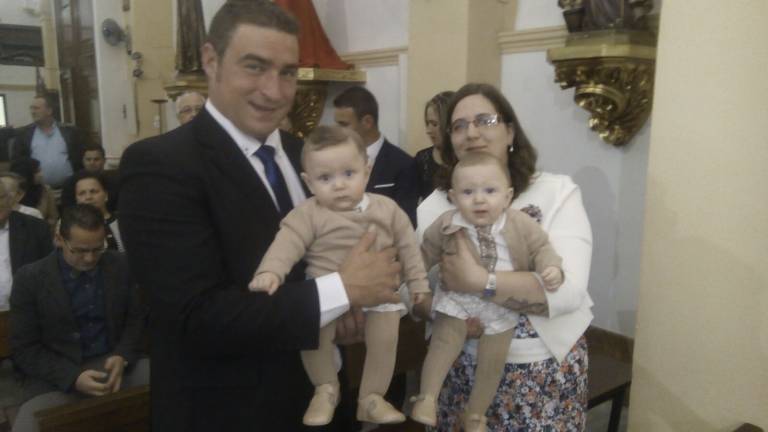 Bautizo de hermanos gemelos Bautizo de hermanos gemelos