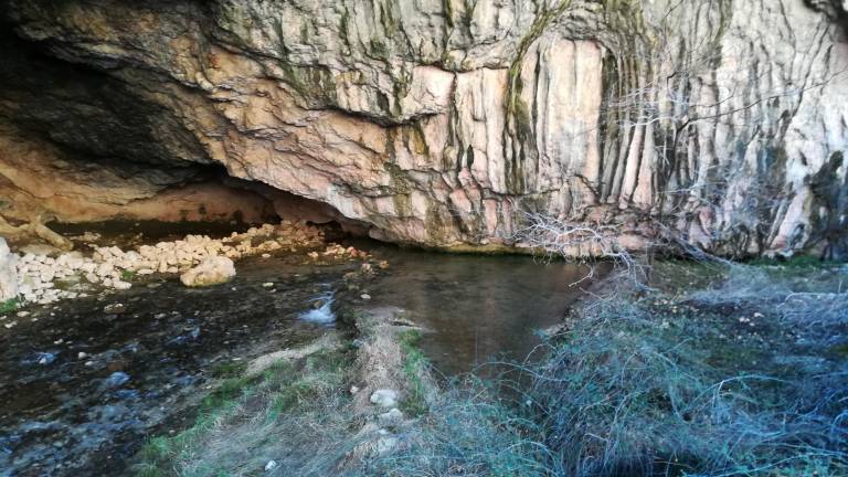 Cueva del Agua y Charco del Humo