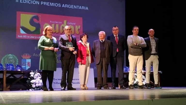 Saudar recibe el premio Argentaria