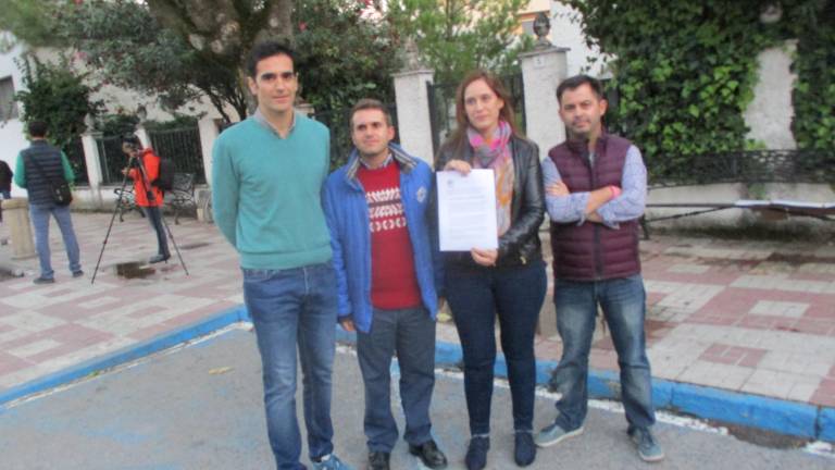 Precampaña en marcha en la Avenida de Iberoamérica Precampaña en marcha en la Avenida de Iberoamérica