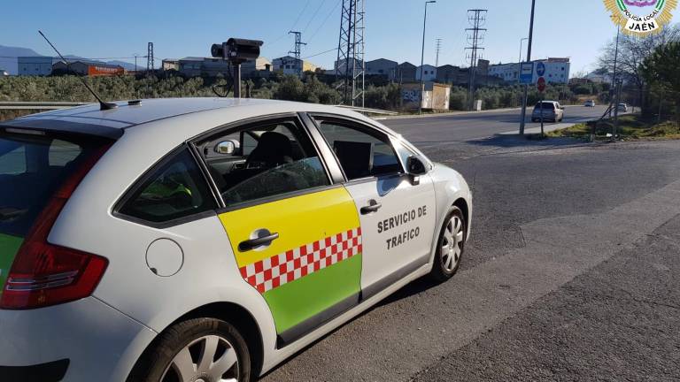 “Cazan” a un conductor que circulaba a 119 kilómetros hora en una vía de 50