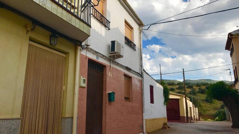 Hallado en su casa el cadáver de un vecino de Puente de Génave