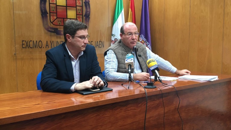 El alcalde pide a Teruel las acciones del Jaén para salvarlo