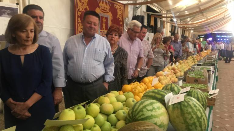 Casetas abarrotadas y un parque “a tope” durante la feria