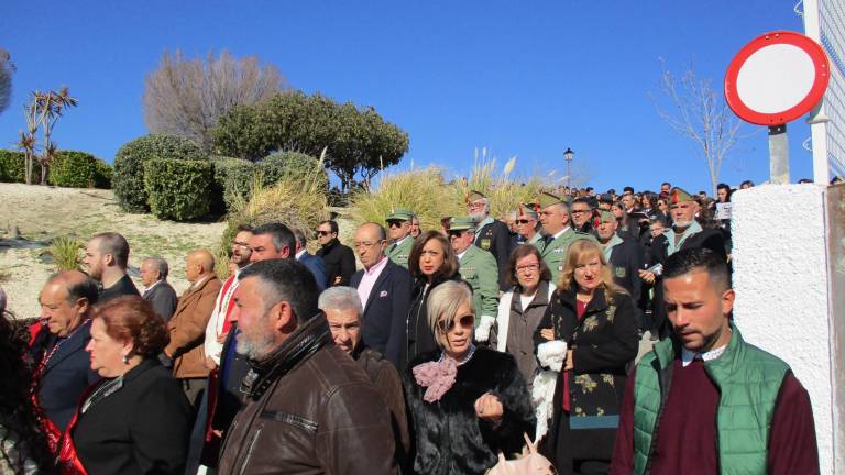 Legionarios dan realce a la procesión del patrón Legionarios dan realce a la procesión del patrón