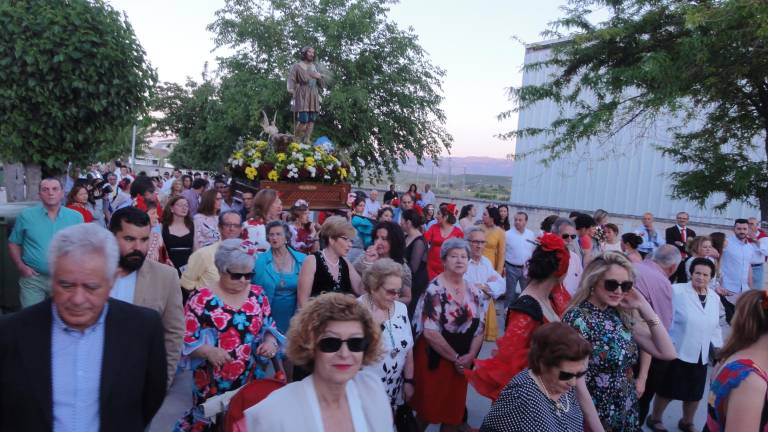 Vivas al patrón de la fértil vega Vivas al patrón de la fértil vega