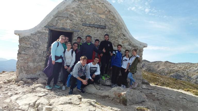 Viaje académico para visitar el “techo de Jaén” Viaje académico para visitar el “techo de Jaén”