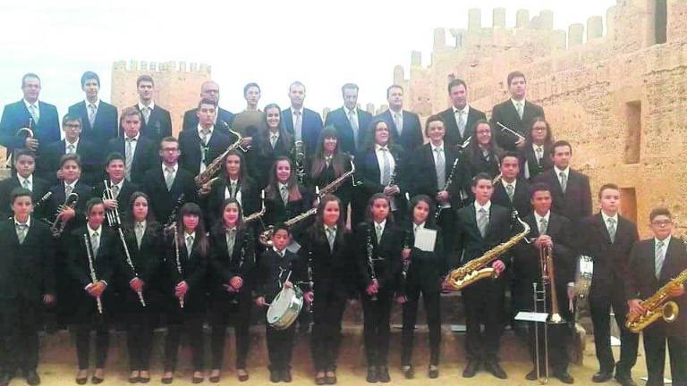 “Este premio reconoce la labor musical que venimos realizando con niños y jóvenes del municipio y estamos encantados con él” “Este premio reconoce la labor musical que venimos realizando con niños y jóvenes del municipio y estamos encantados con él”