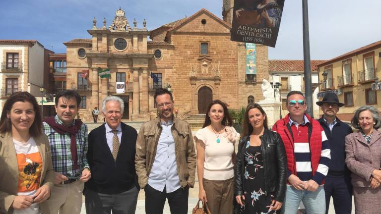 Diana Larrea muestra autorretratos de artistas desconocidas para el gran público Diana Larrea muestra autorretratos de artistas desconocidas para el gran público