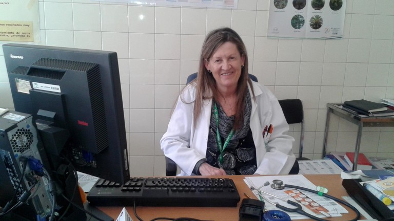 Médicos del Hospital de Jaén participan en estudios para mejorar la atención al asma
