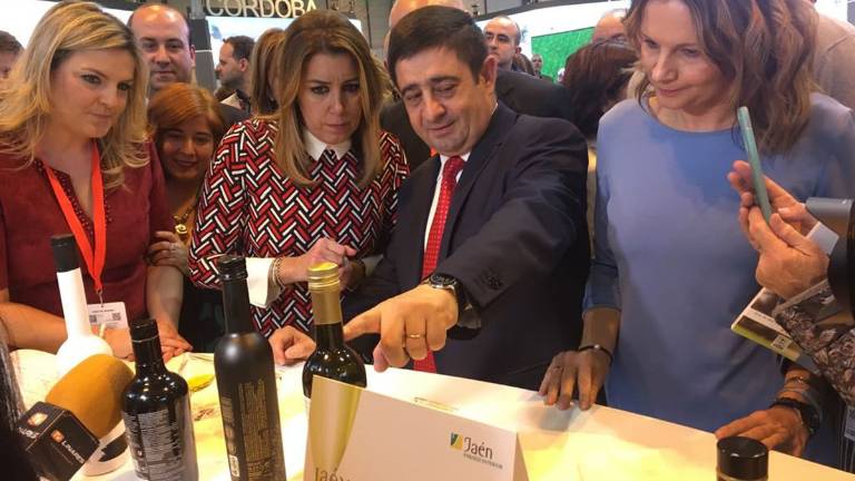 La provincia se promociona en Fitur 2018 con Úbeda y Baeza como protagonistas La provincia se promociona en Fitur 2018 con Úbeda y Baeza como protagonistas