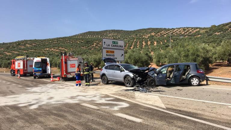 Una fallecida en un choque frontal Una fallecida en un choque frontal