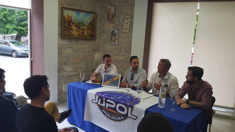 Jupol se presenta ante la Policía Jupol se presenta ante la Policía