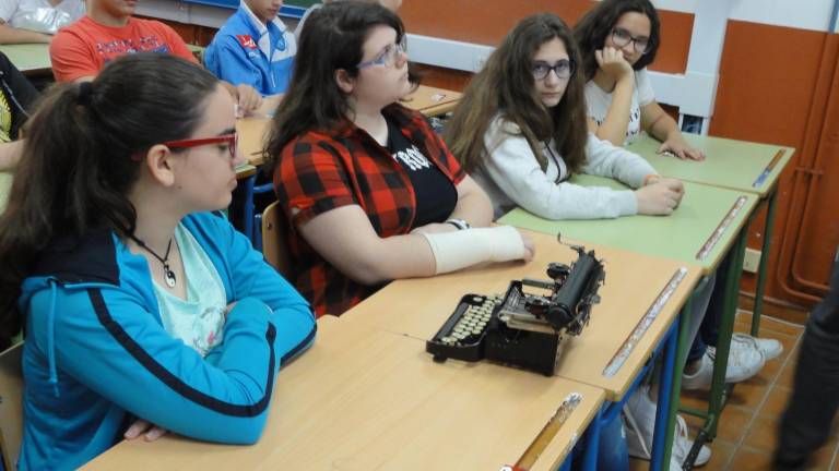 Pasión por el Periodismo en Villanueva de la Reina Pasión por el Periodismo en Villanueva de la Reina