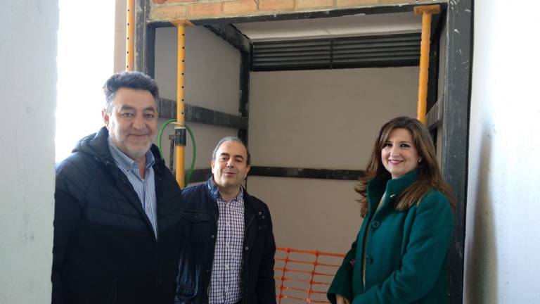 40.000 euros para mejorar el centro Navas de Tolosa 40.000 euros para mejorar el centro Navas de Tolosa