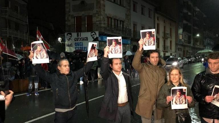 La Fiscalía investiga el homenaje a los dos etarras celebrado en Andoain La Fiscalía investiga el homenaje a los dos etarras celebrado en Andoain