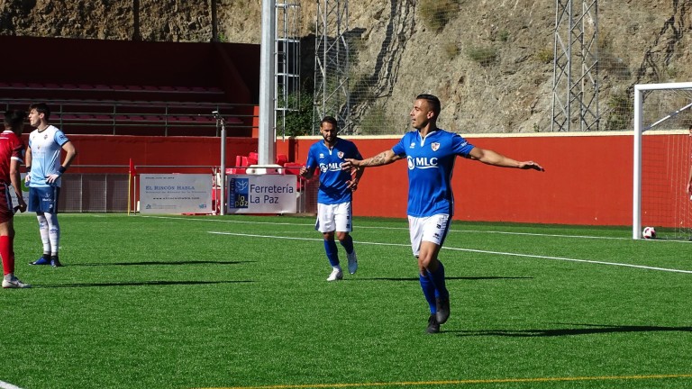 El Linares Deportivo enlaza cinco victorias consecutivas para soñar con el ascenso