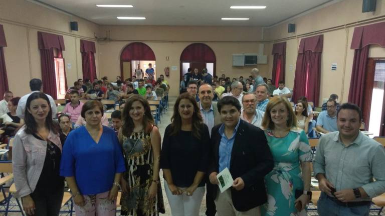 Educación en el ámbito rural con una formación reglada Educación en el ámbito rural con una formación reglada