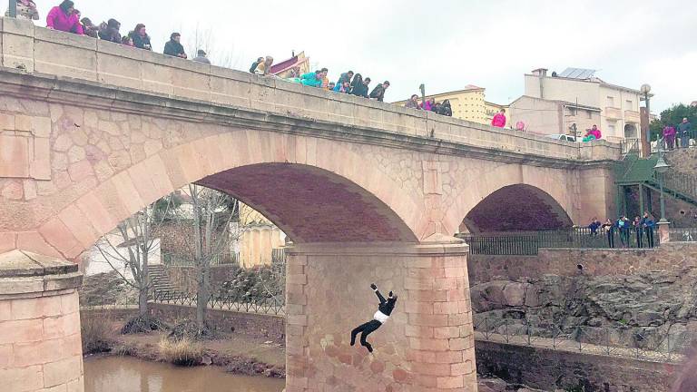 “Peleles” en Puente de Génave “Peleles” en Puente de Génave