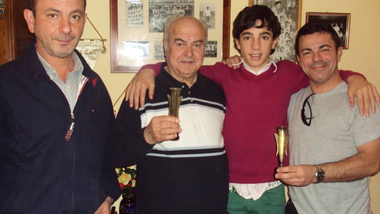 Tres goles memorables de un futbolista histórico excepcional Tres goles memorables de un futbolista histórico excepcional