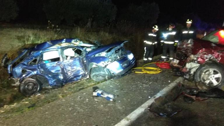 Cuatro jóvenes de Jódar, fallecidos al colisionar con un todoterreno en Úbeda