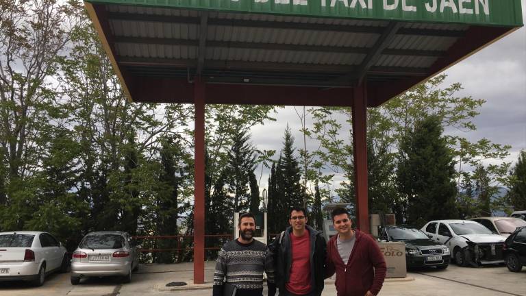 Unidas Podemos quiere blindar el taxi Unidas Podemos quiere blindar el taxi