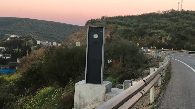 Un nuevo rádar ya “anda” por Jaén Un nuevo rádar ya “anda” por Jaén