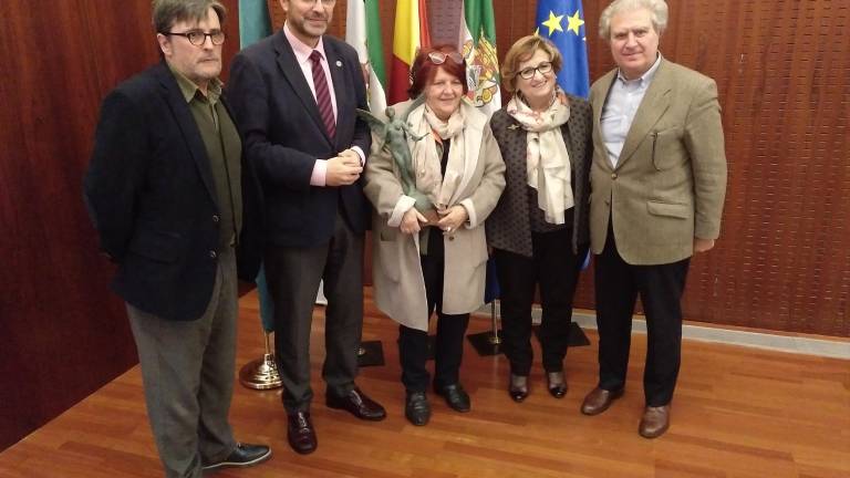 La universidad concede el premio “Natural de Jaén” a Fanny Rubio