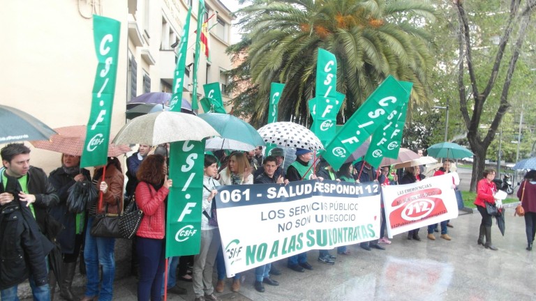 Trabajadores de Salud Responde, 112 y 061 protestan contra la precariedad laboral