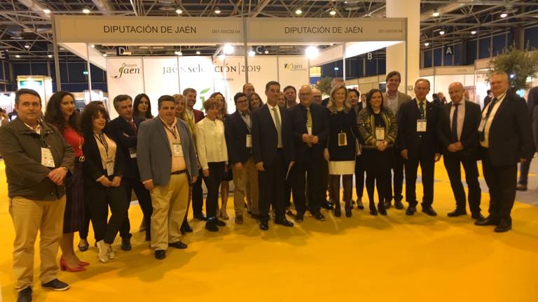 Los aceites Jaén Selección se lucen ante todo el sector Los aceites Jaén Selección se lucen ante todo el sector